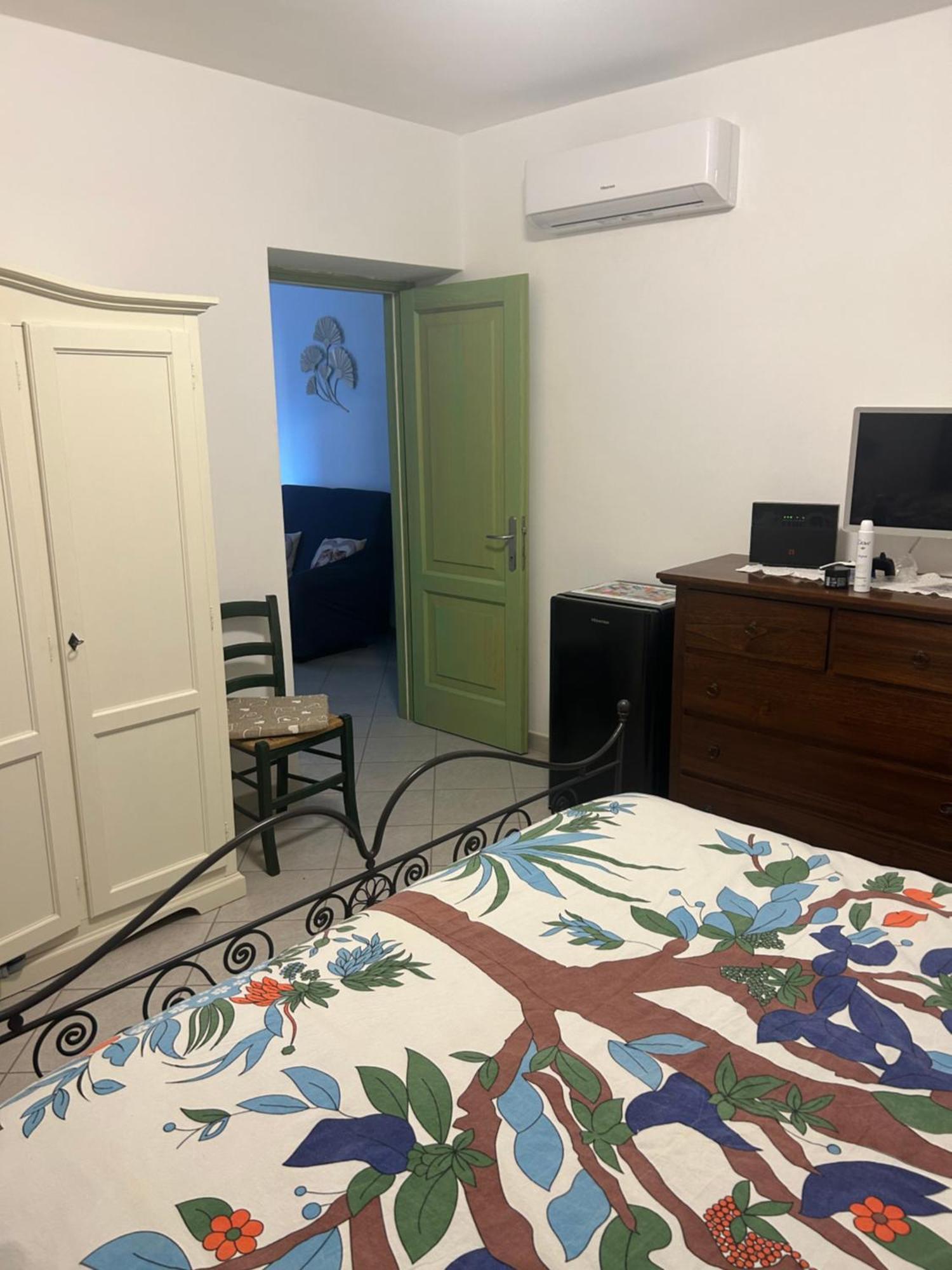 Ca' Martina Hotel Santo Stefano di Magra Bagian luar foto